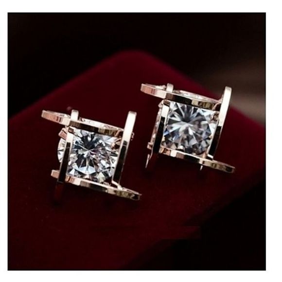 LA Style Jewelry - Simulated Diamond Stud Earrings